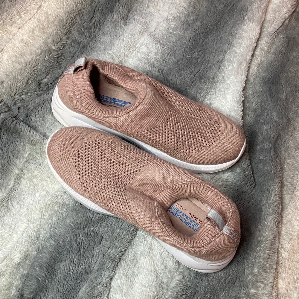 Sketchers Bobs Memory Foam Sneakers - image 1